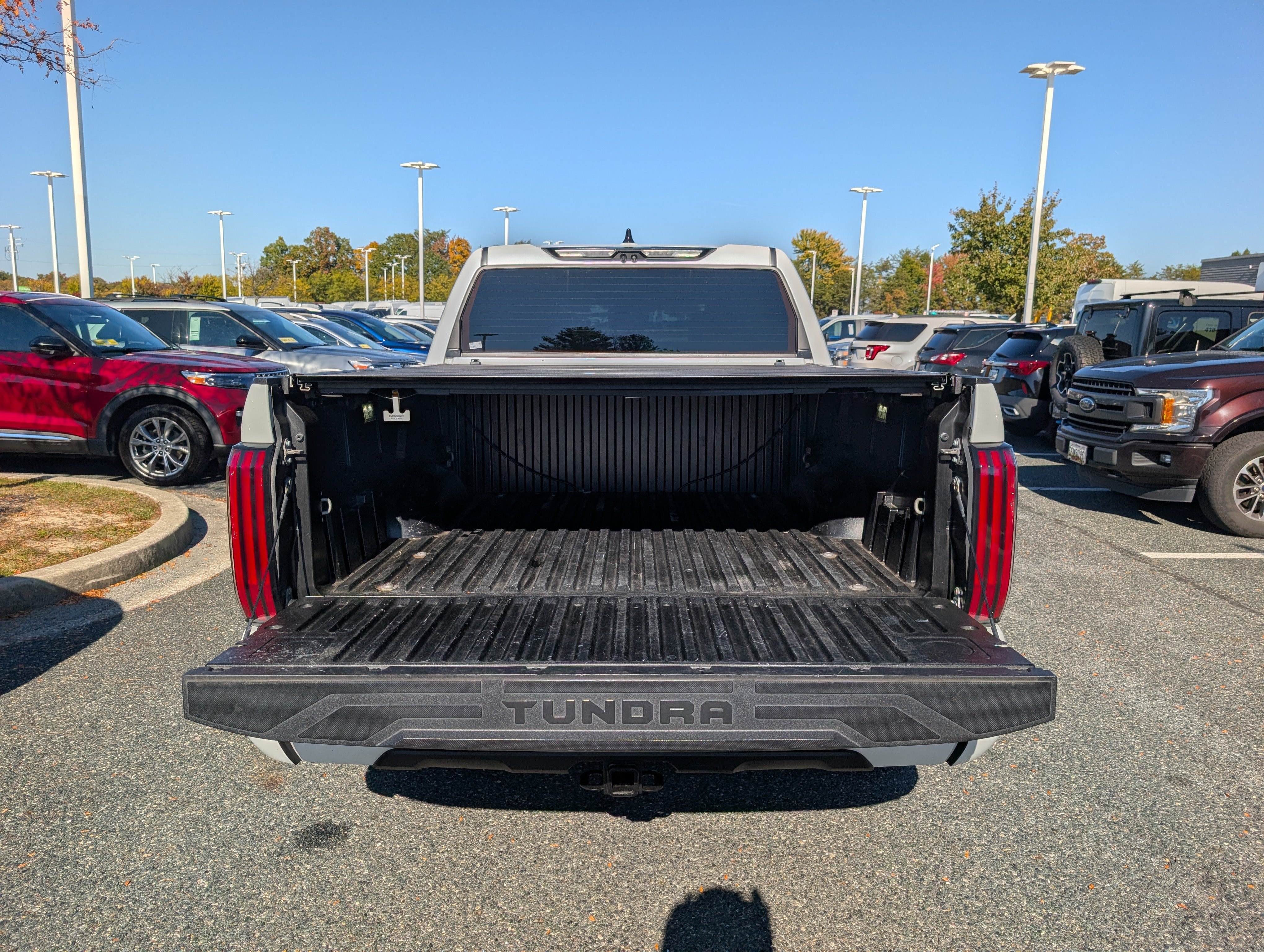 Used 2023 Toyota Tundra Platinum AWD/4WD image 14