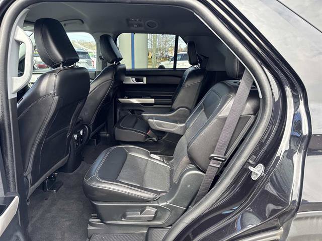 Certified 2022 Ford Explorer Limited w/ Limited Technology Package AWD/4WD image 28
