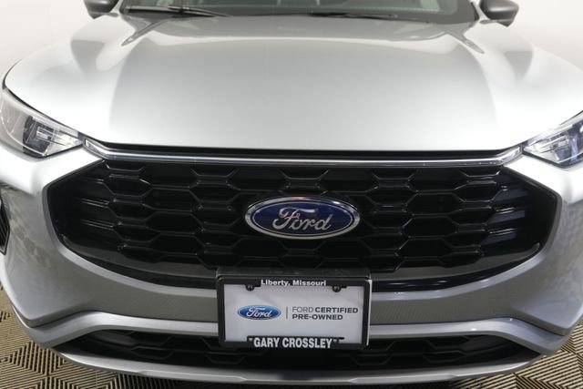 Certified 2023 Ford Escape ST-Line image 9