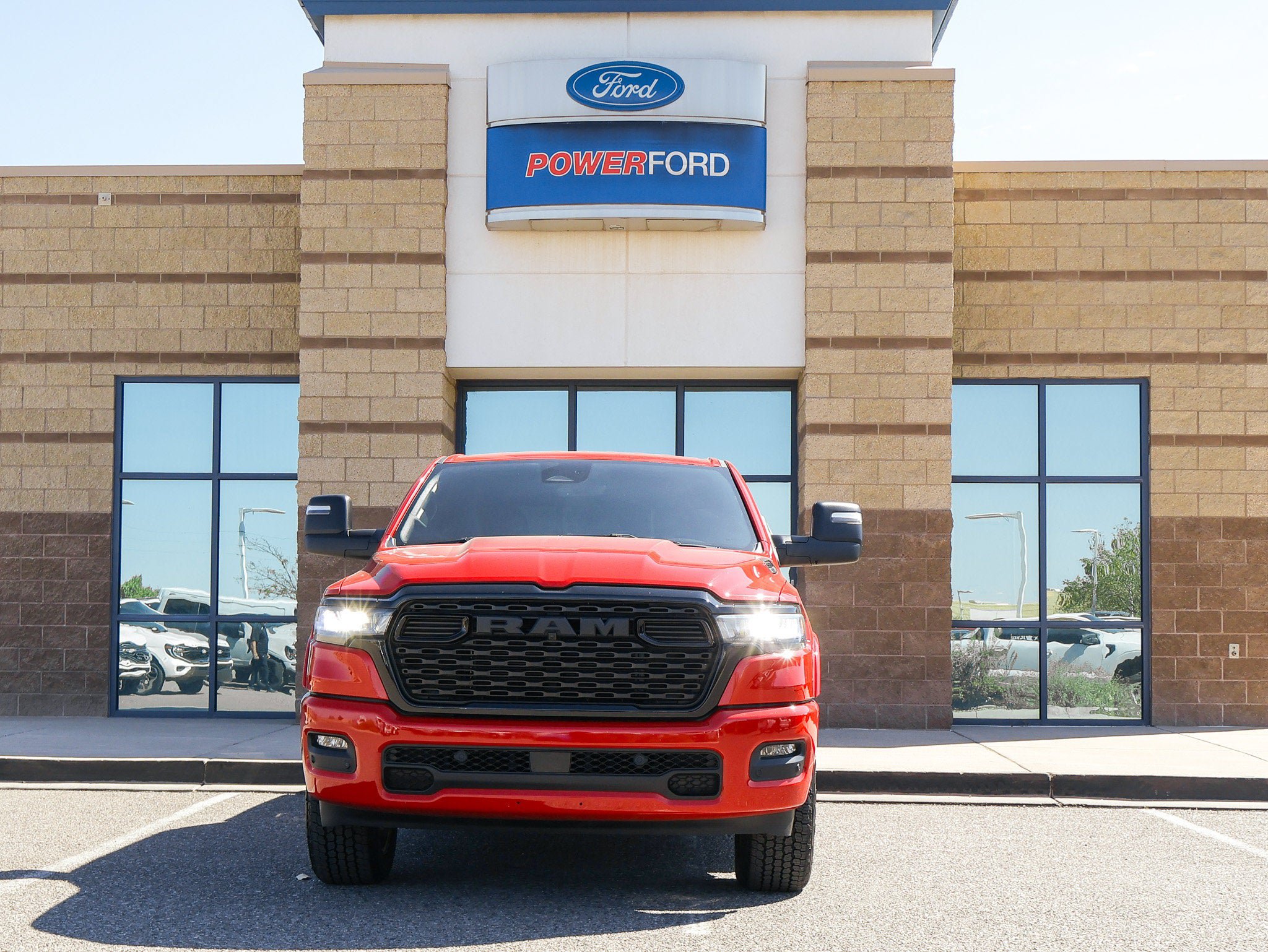 Used 2025 RAM 1500 Big Horn AWD/4WD image 3