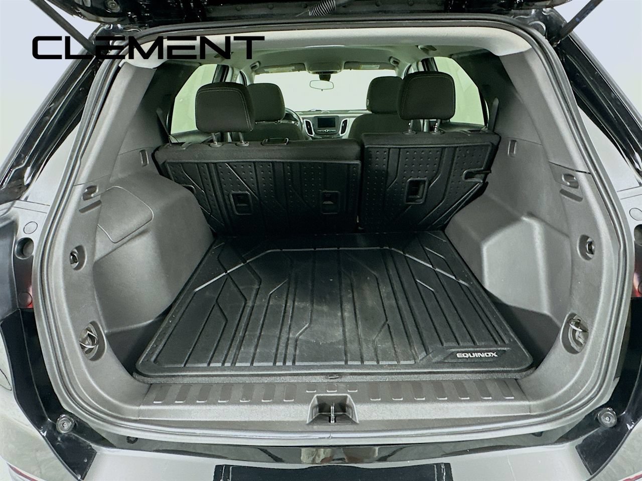Used 2024 Chevrolet Equinox LS w/ LS Convenience Package FWD image 11