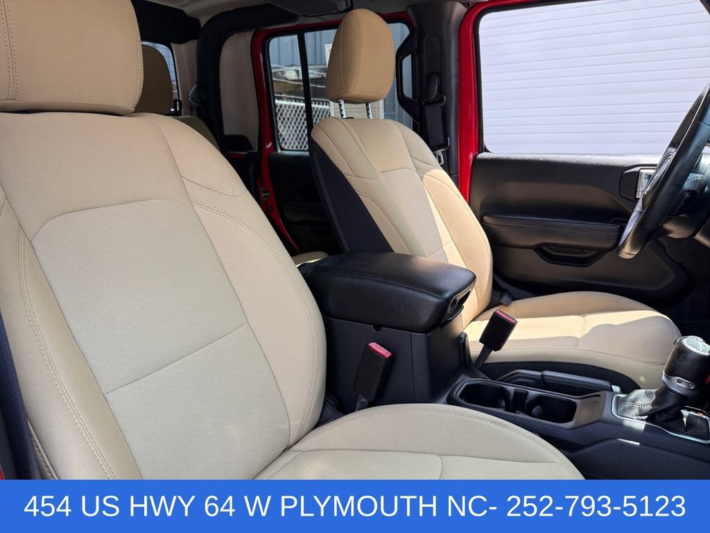 Used 2022 Jeep Gladiator Sport AWD/4WD image 17