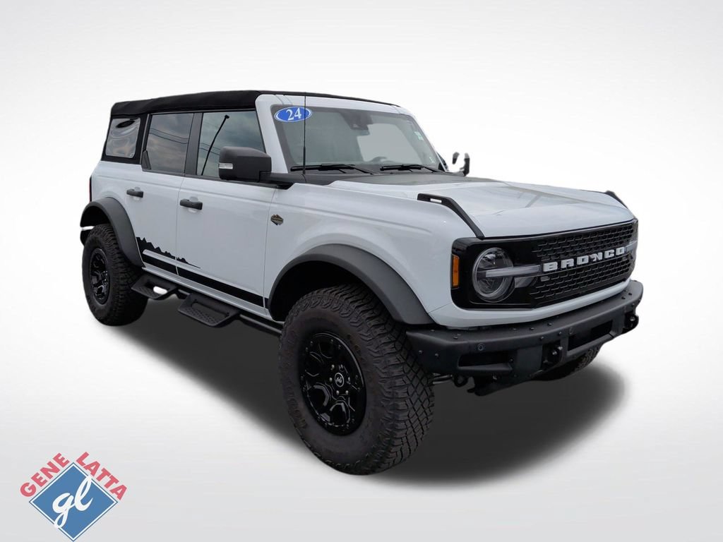 Certified 2024 Ford Bronco Wildtrak AWD/4WD image 1