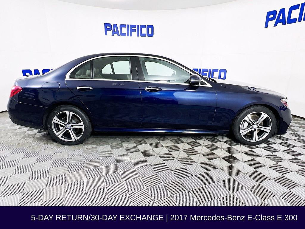Used 2017 Mercedes-Benz E 300 4MATIC image 8