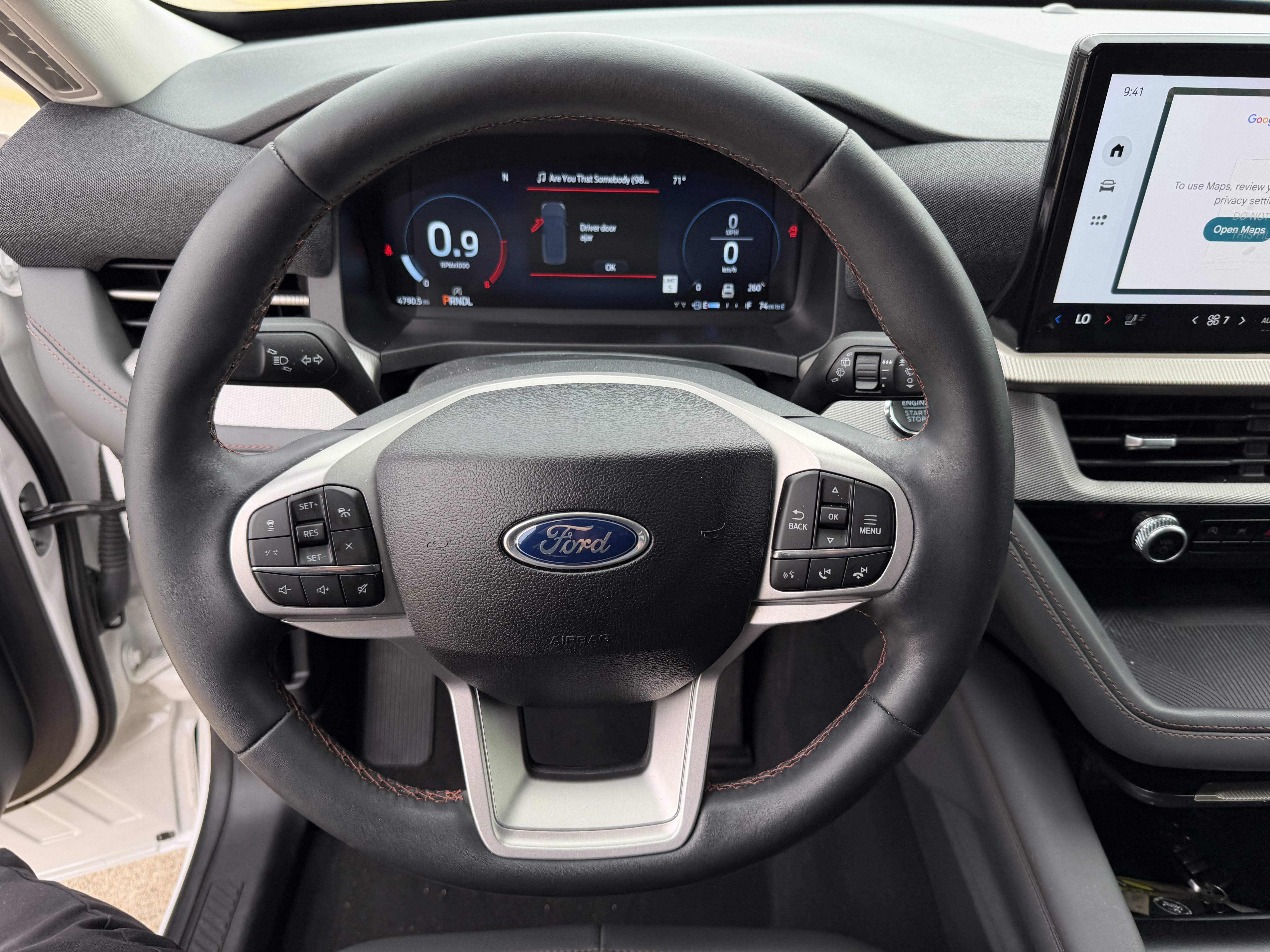 Certified 2025 Ford Explorer Active w/ Active Comfort Package RWD image 18