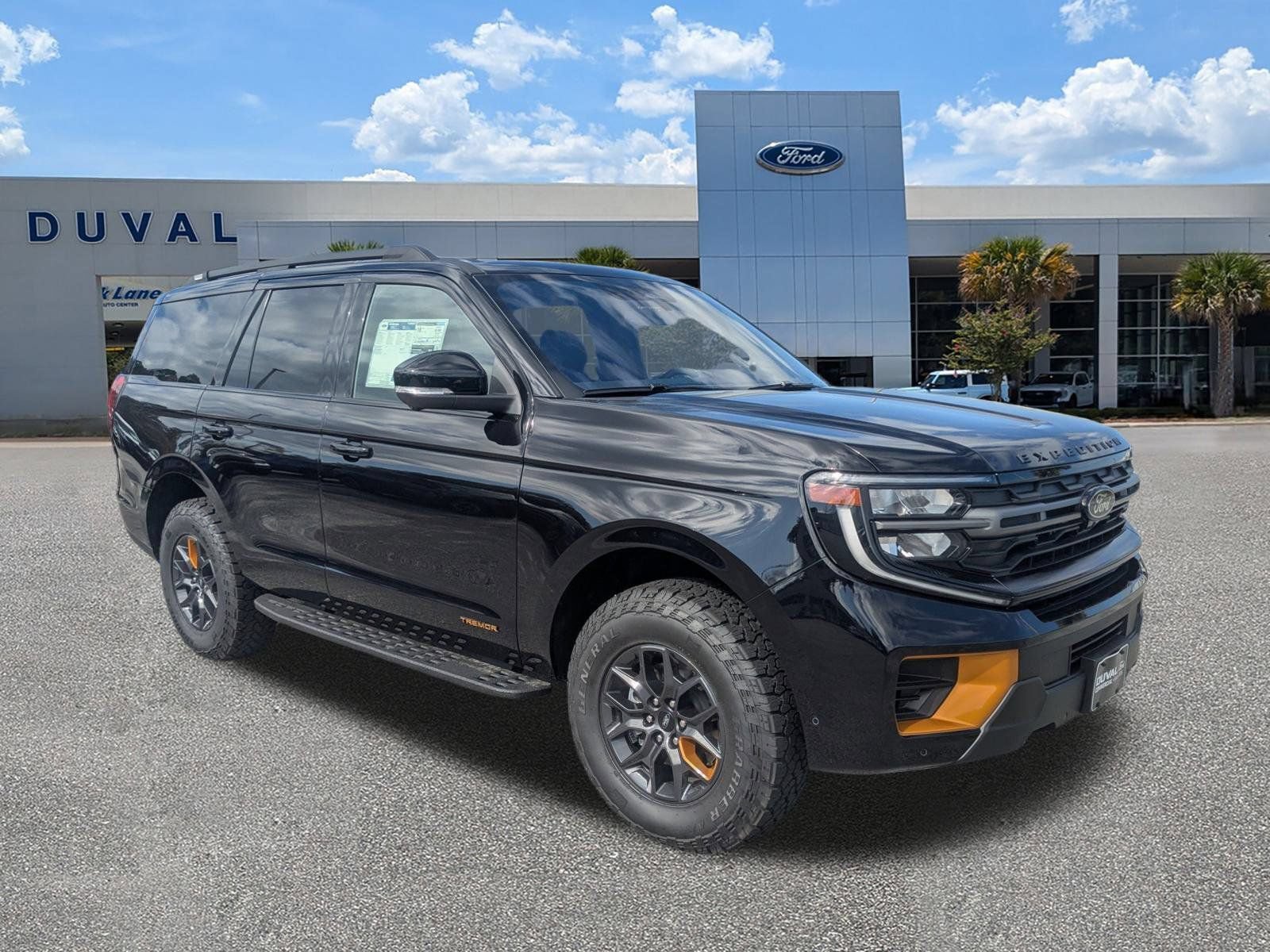 Certified 2025 Ford Expedition Tremor AWD/4WD image 2