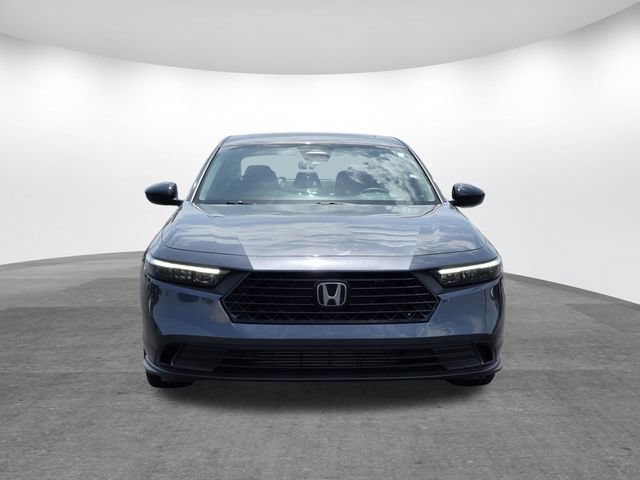 Used 2025 Honda Accord SE image 2