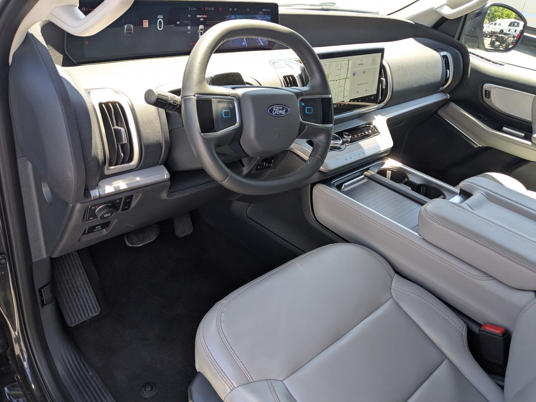 Certified 2025 Ford Expedition Active AWD/4WD image 19