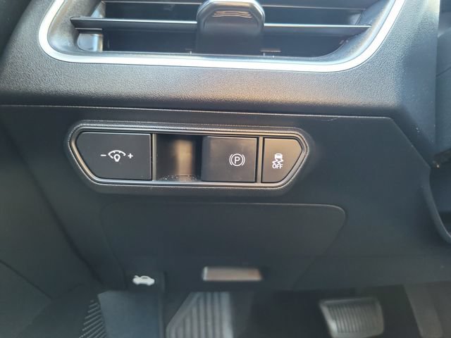 Used 2025 Kia K4 FWD image 21