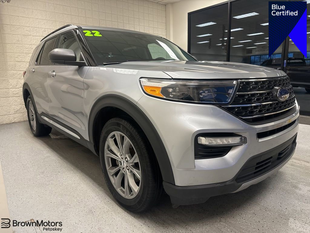 Certified 2022 Ford Explorer XLT w/ Equipment Group 202A