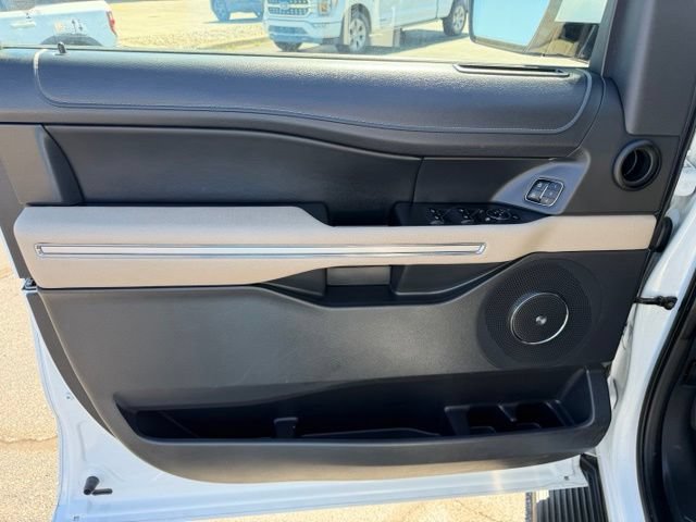 Certified 2024 Ford Expedition Max Limited AWD/4WD image 8