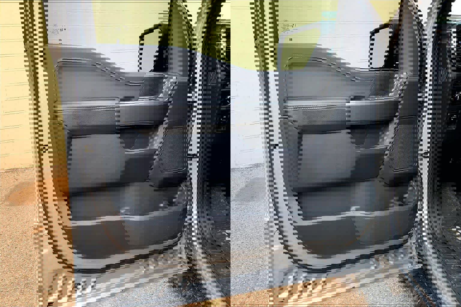 Certified 2022 Ford F150 XLT w/ Equipment Group 302A High image 22