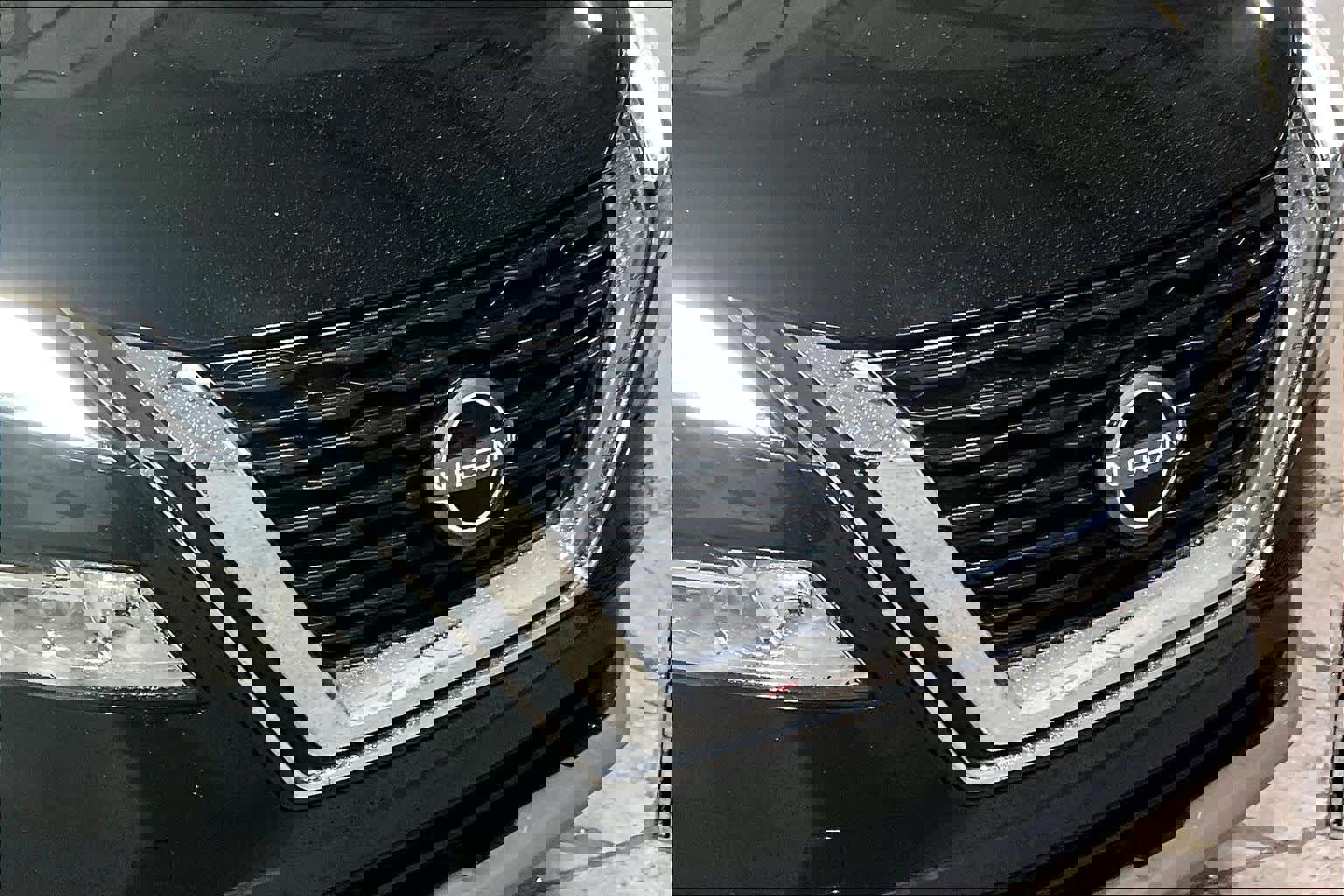 Used 2023 Nissan Rogue SV image 29