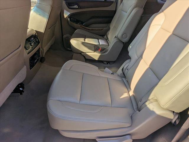 Used 2019 Chevrolet Suburban Premier image 18