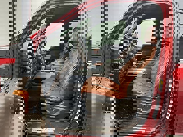 Certified 2019 Ford F250 King Ranch w/ Chrome Package image 5