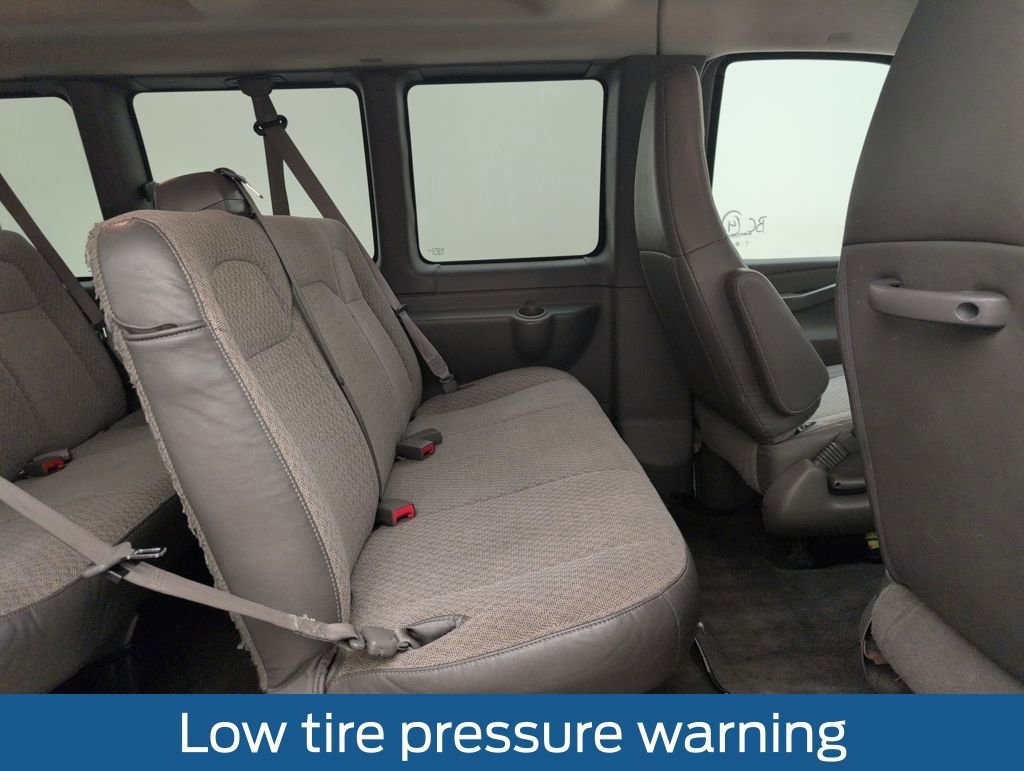 Used 2018 Chevrolet Express 3500 LT w/ LT Preferred Equipment Group image 17