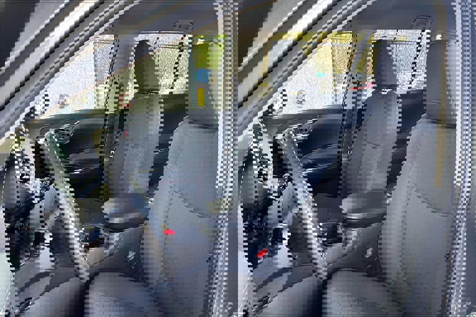 Used 2024 Toyota RAV4 XLE image 10