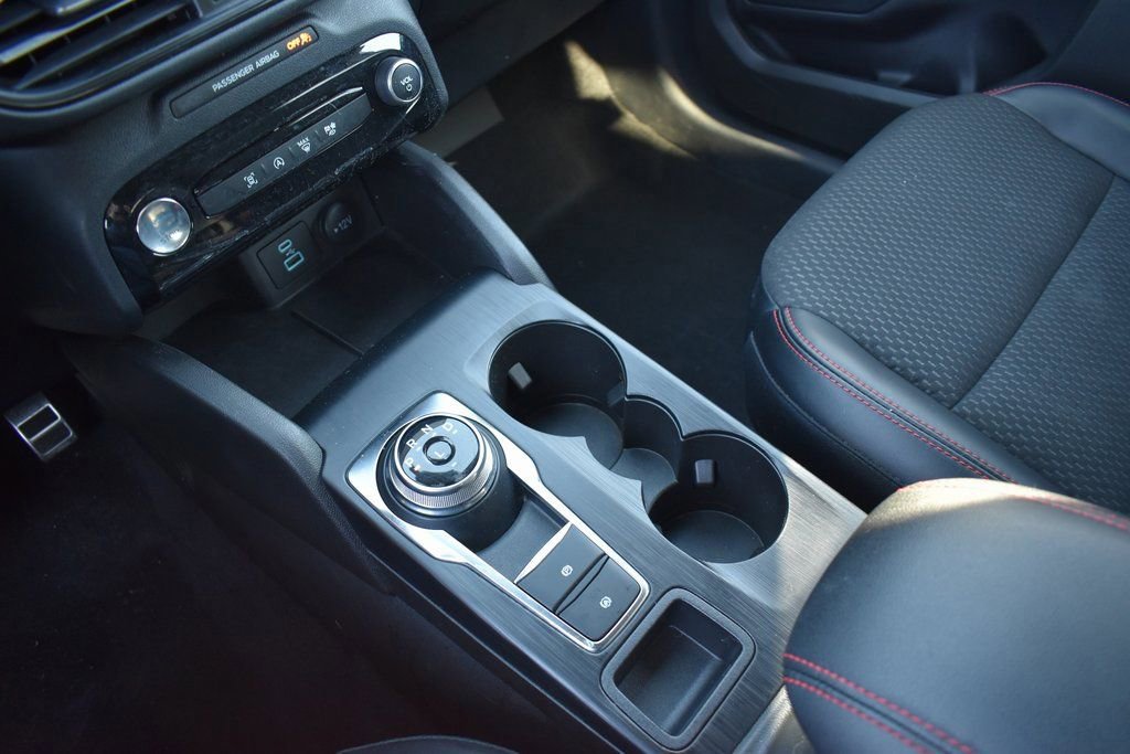 Certified 2023 Ford Escape ST-Line w/ Tech Pack #1 image 13