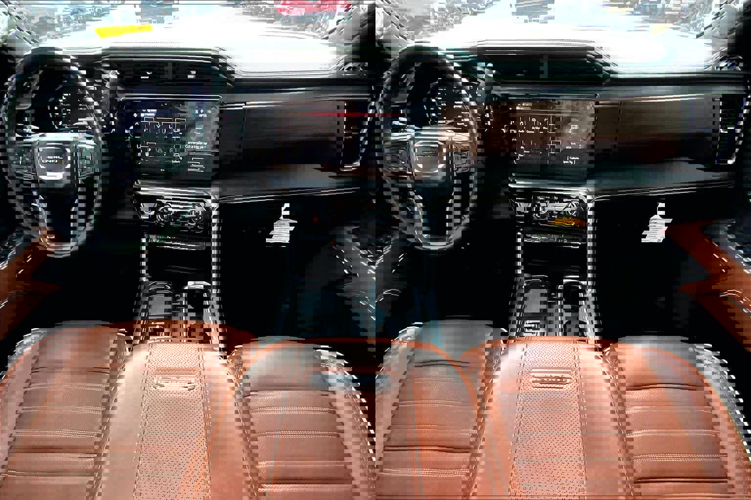 Used 2025 GMC Sierra 2500 Denali Ultimate image 14