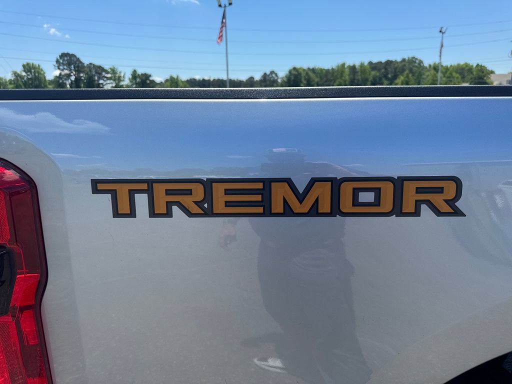 Certified 2023 Ford F250 XLT w/ Tremor Off-Road Package AWD/4WD image 18