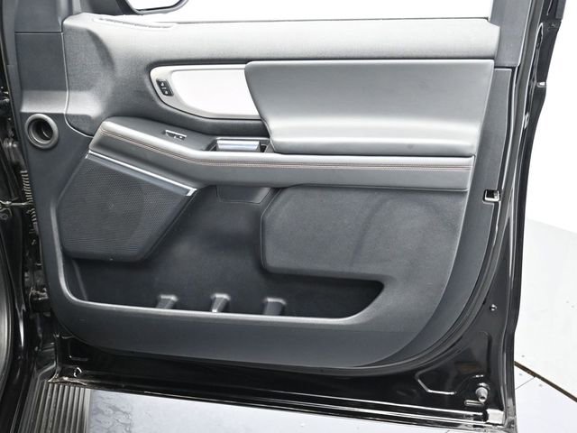 Certified 2025 Ford Expedition Active image 30