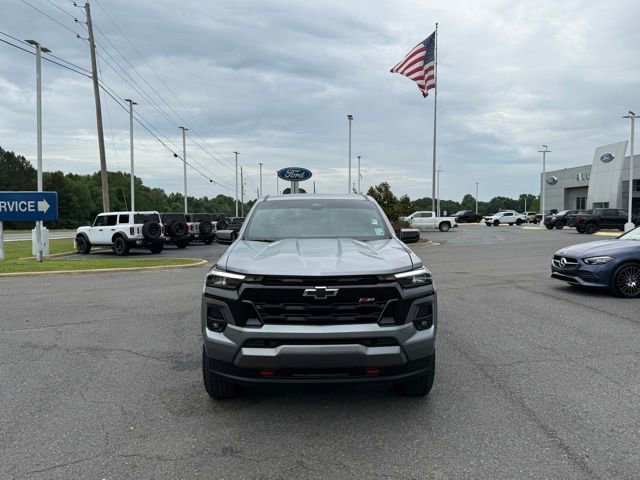 Used 2023 Chevrolet Colorado Z71 w/ Z71 Convenience Package 2 AWD/4WD image 2