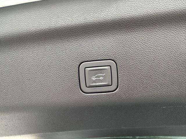 Used 2026 Chevrolet Tahoe Premier w/ Sun And Tow Package image 16