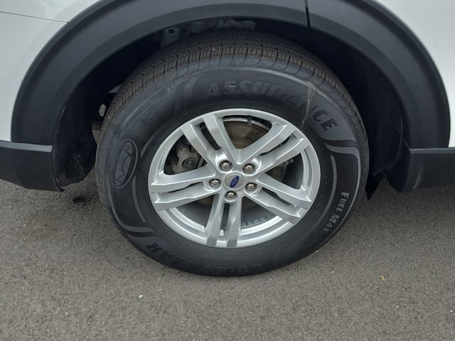 Certified 2023 Ford Explorer XLT AWD/4WD image 5