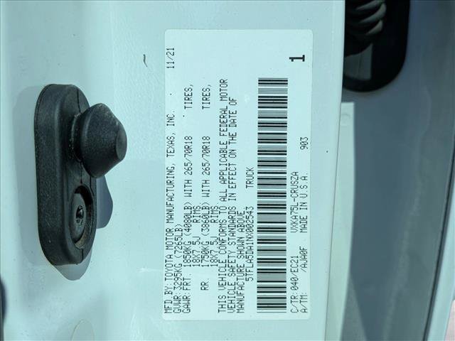 Used 2022 Toyota Tundra SR5 w/ SR5 Premium Package AWD/4WD image 23