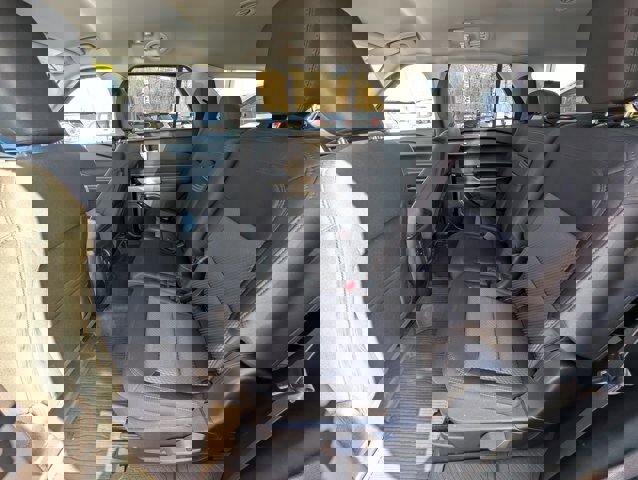 Certified 2024 Ford Explorer XLT image 16