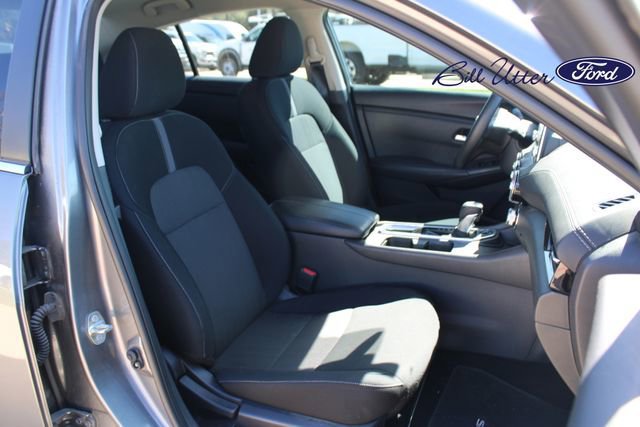 Used 2024 Nissan Sentra SV image 11