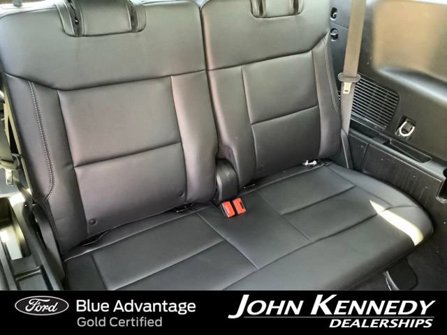 Certified 2023 Ford Explorer XLT w/ Equipment Group 202A AWD/4WD image 30