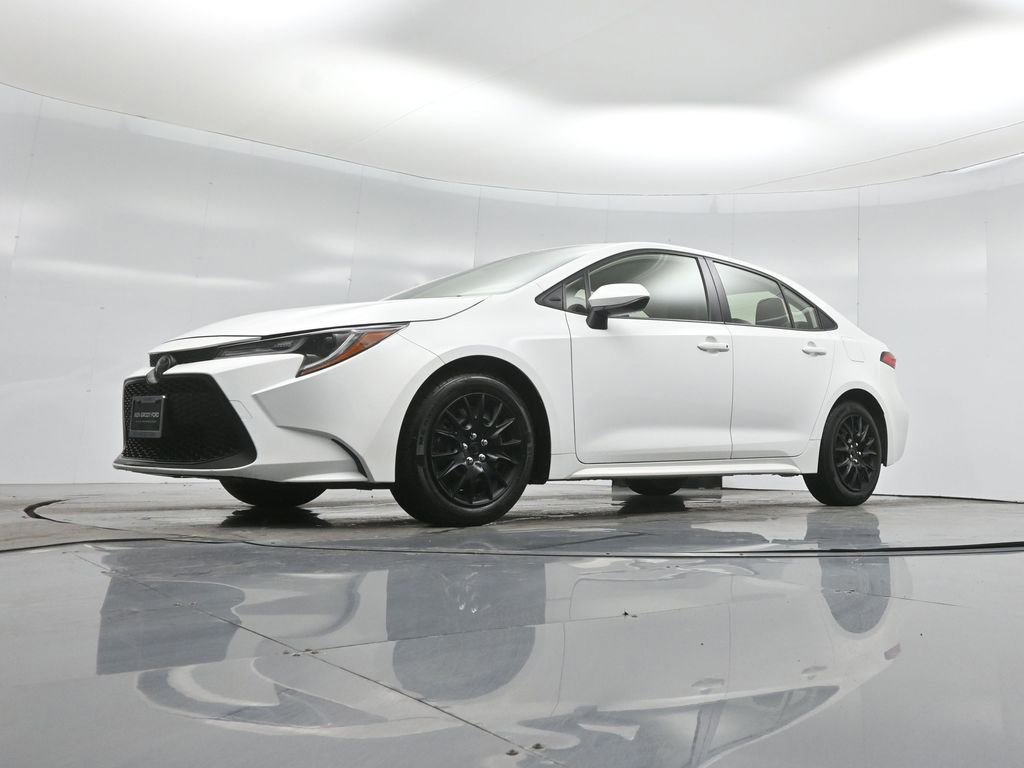 Used 2020 Toyota Corolla LE image 26