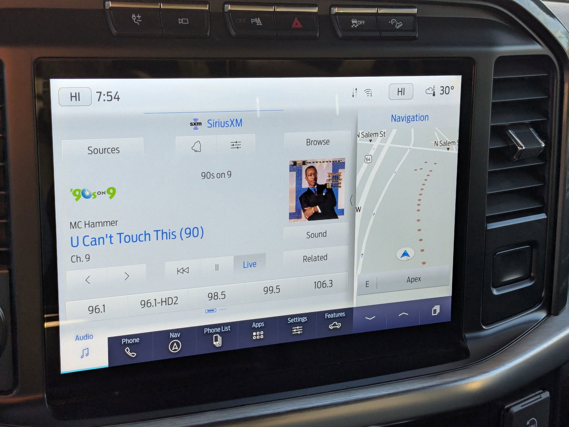 Certified 2023 Ford F150 Lariat image 25