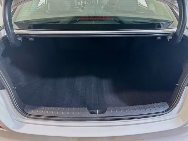 Used 2020 Kia Optima SE image 10