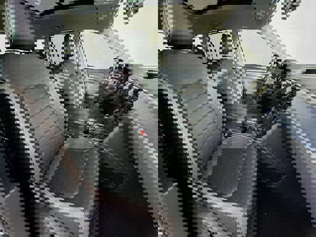 Used 2022 Volkswagen Atlas SEL Premium image 19