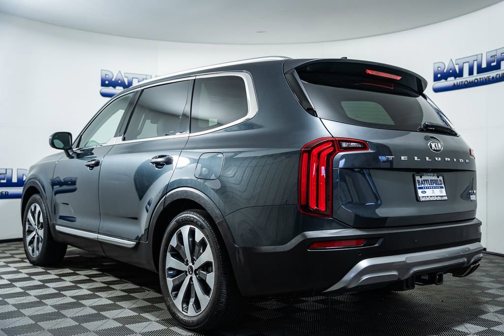 Used 2021 Kia Telluride EX w/ EX Premium Package image 2
