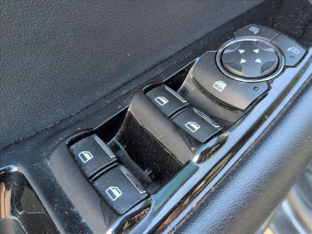 Certified 2018 Ford Edge SEL w/ Equipment Group 201A FWD image 13