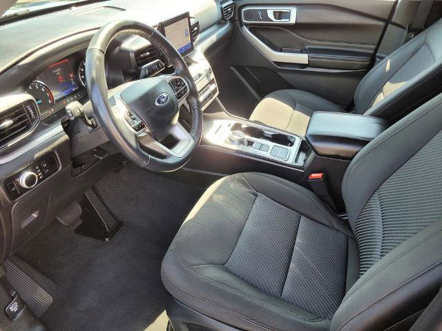 Certified 2022 Ford Explorer XLT RWD image 15