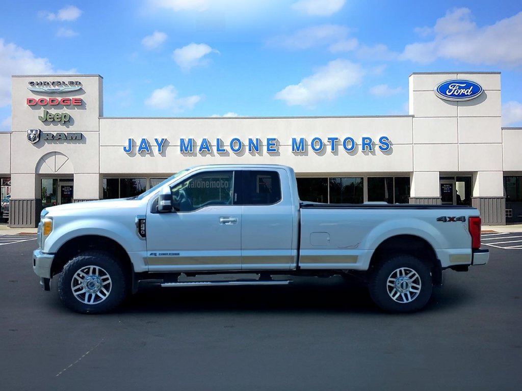 Certified 2017 Ford F250 Lariat w/ Lariat Value Package AWD/4WD image 5