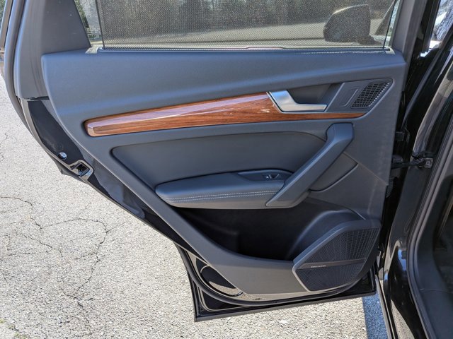 Used 2023 Audi Q5 2.0T Prestige image 26