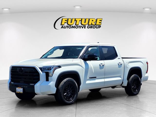 Used 2024 Toyota Tundra Limited AWD/4WD image 8