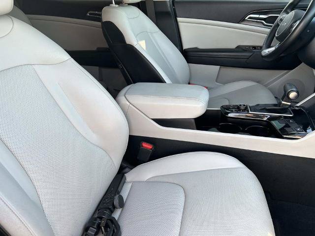 Used 2023 Kia Sportage EX FWD image 23