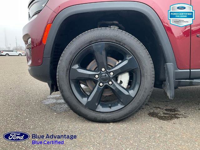 Used 2024 Jeep Grand Cherokee Limited w/ Luxury Tech Group II AWD/4WD image 30