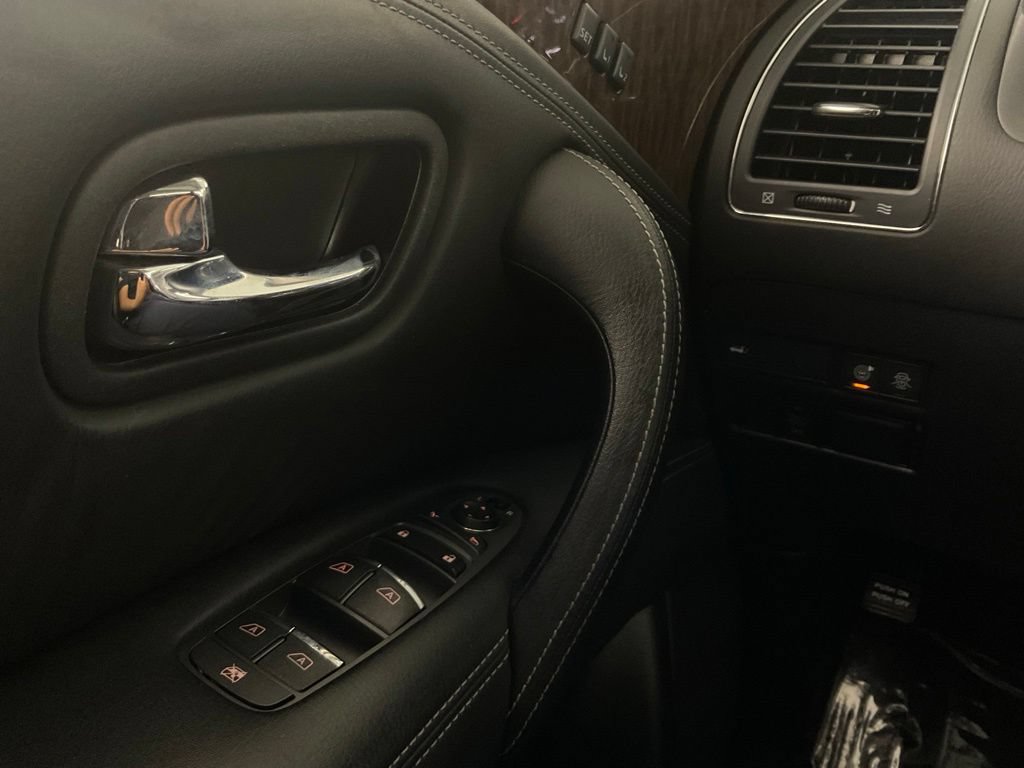 Used 2020 Nissan Armada SL w/ Premium Package RWD image 19