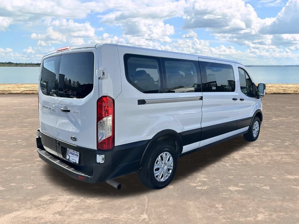 Certified 2023 Ford Transit 350 XLT RWD image 5