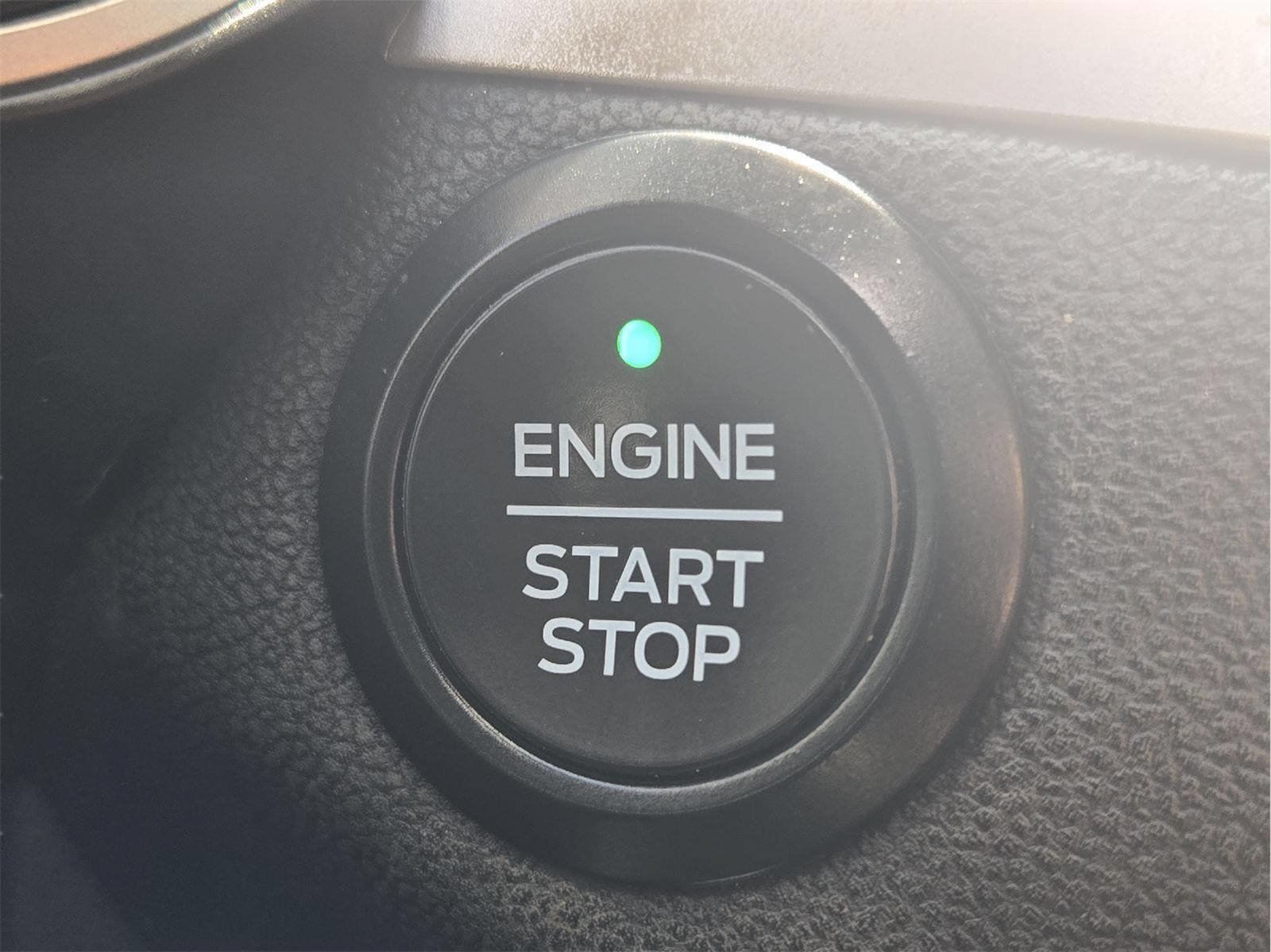 Certified 2020 Ford Escape SE AWD/4WD image 19