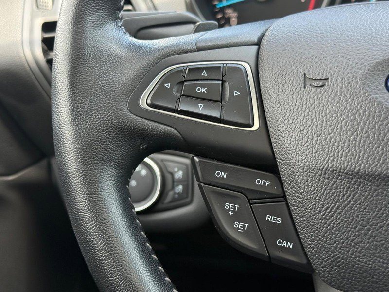 Certified 2017 Ford Escape SE w/ Equipment Group 201A AWD/4WD image 17