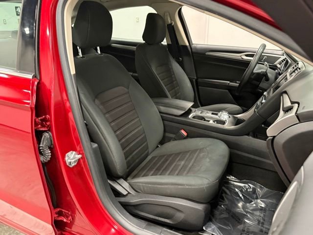 Certified 2020 Ford Fusion SE FWD image 36