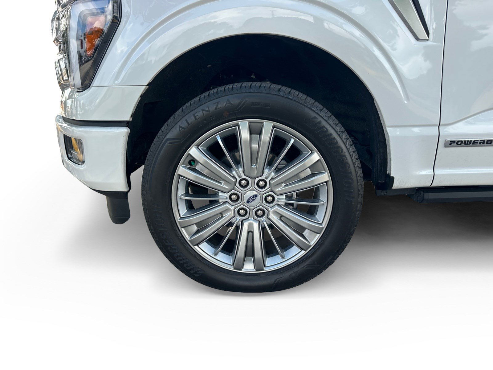 Certified 2025 Ford F150 Platinum w/ Equipment Group 703A Plus AWD/4WD image 9